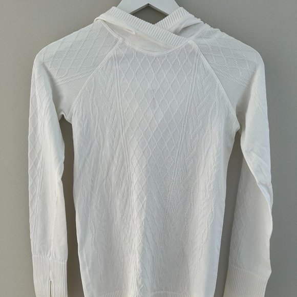 NWOT Lululemon Rest Less Hoodie White - Picture 5 of 11